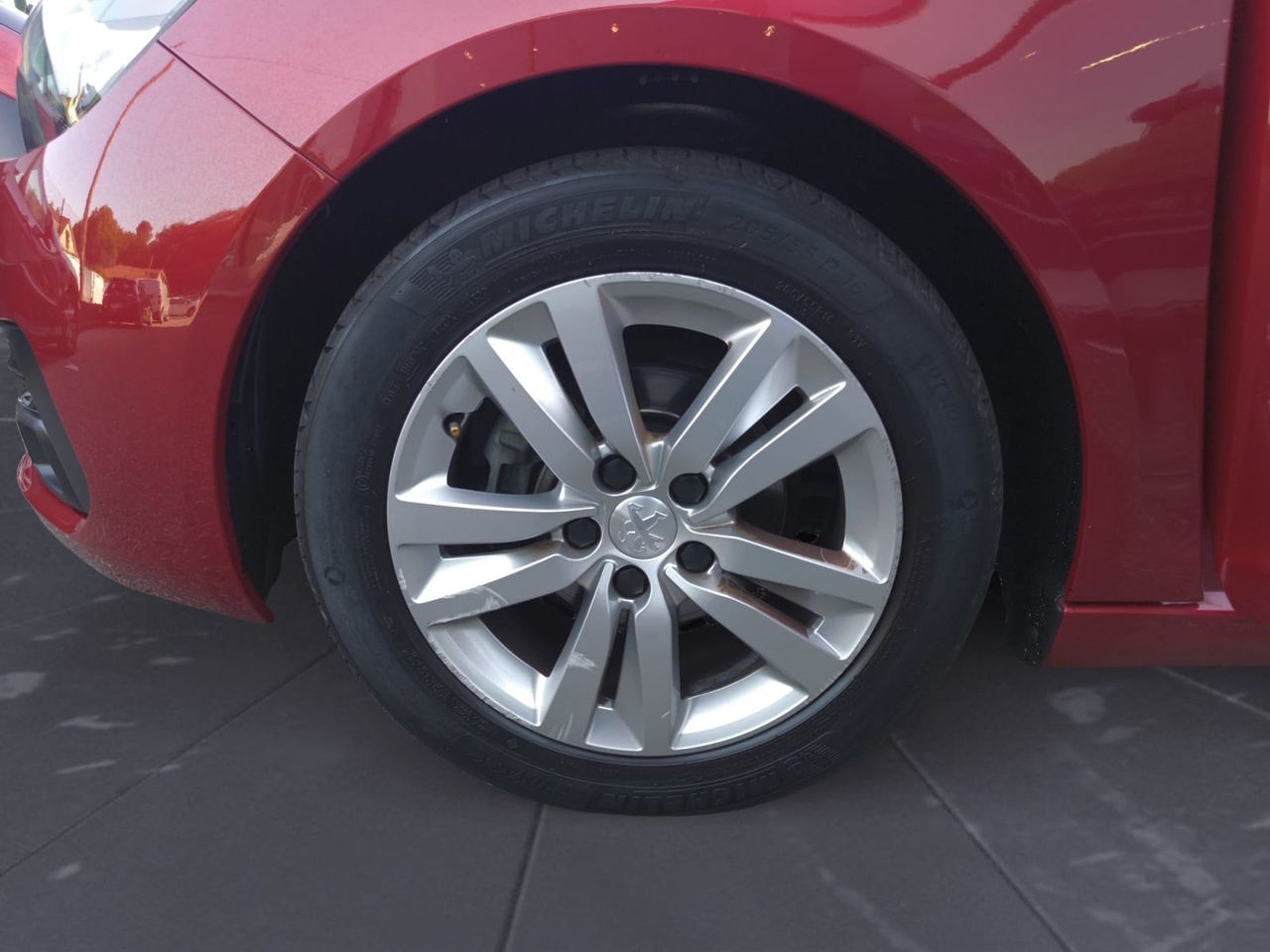 Peugeot 308 ACTIVE PACK BLUE HDI 100 CV  - Foto 2