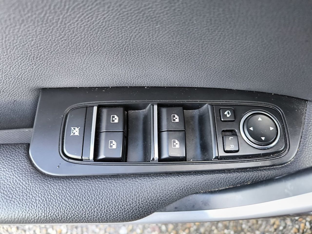 Kia XCeed 1.6 MHEV CRDI TECH 136 CV  - Foto 2