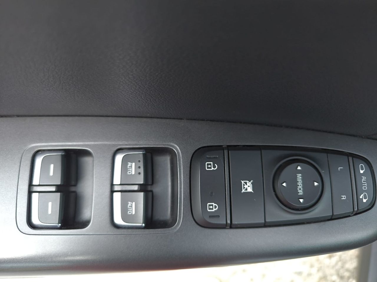 Kia Sportage CRDI 115 CV X TECH  - Foto 2