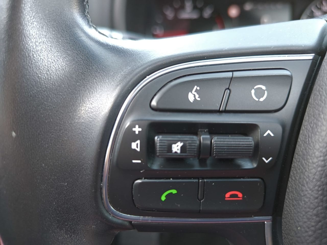 Kia Sportage CRDI 115 CV X TECH  - Foto 2