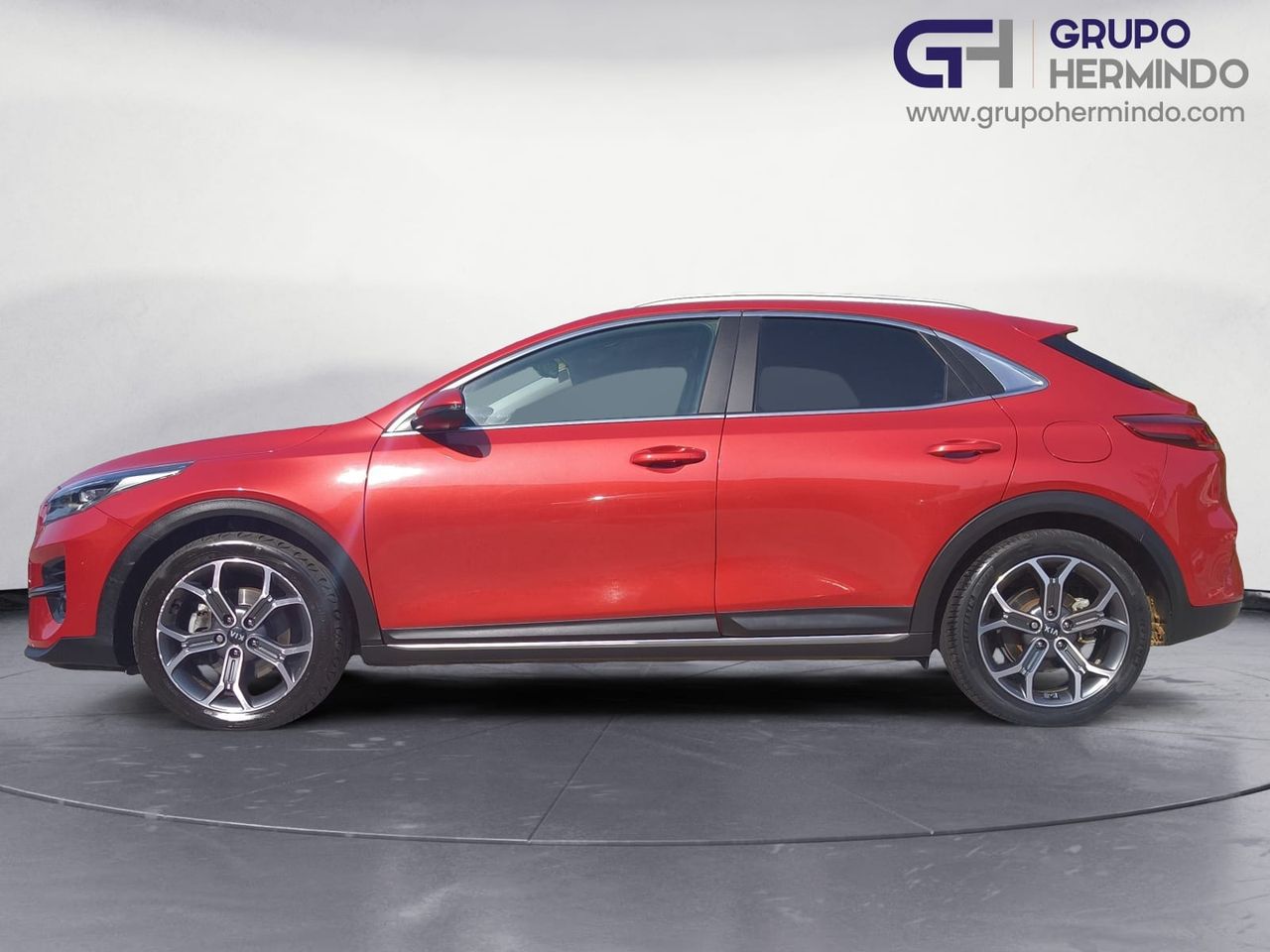 Kia XCeed 1.6 CRDI TECH  - Foto 2