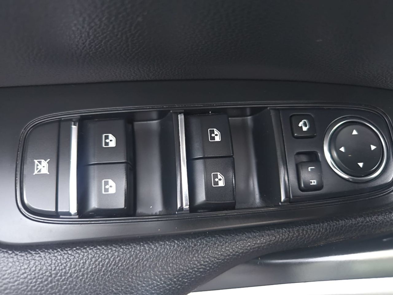 Kia XCeed 1.6 CRDI TECH  - Foto 2