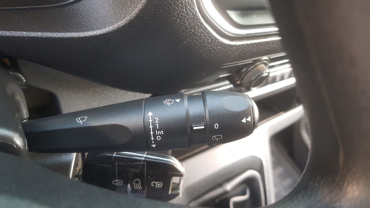 Citroën Jumpy COMBI BLUE HDI 120 CV MAN 6 VEL CONFORT  - Foto 2