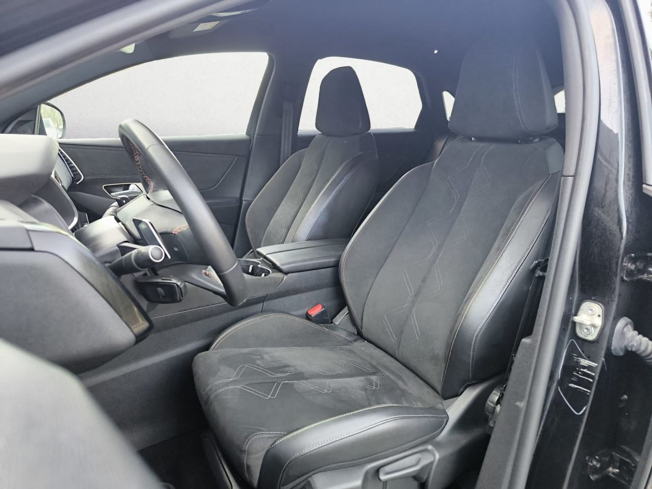 DS DS 7 1.6 ETENSE 300 PERF LINE AUTO 4WD 5P  - Foto 2