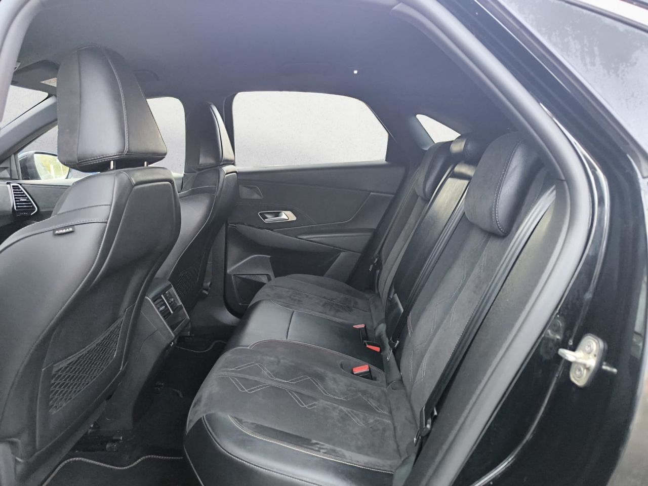 DS DS 7 1.6 ETENSE 300 PERF LINE AUTO 4WD 5P  - Foto 2