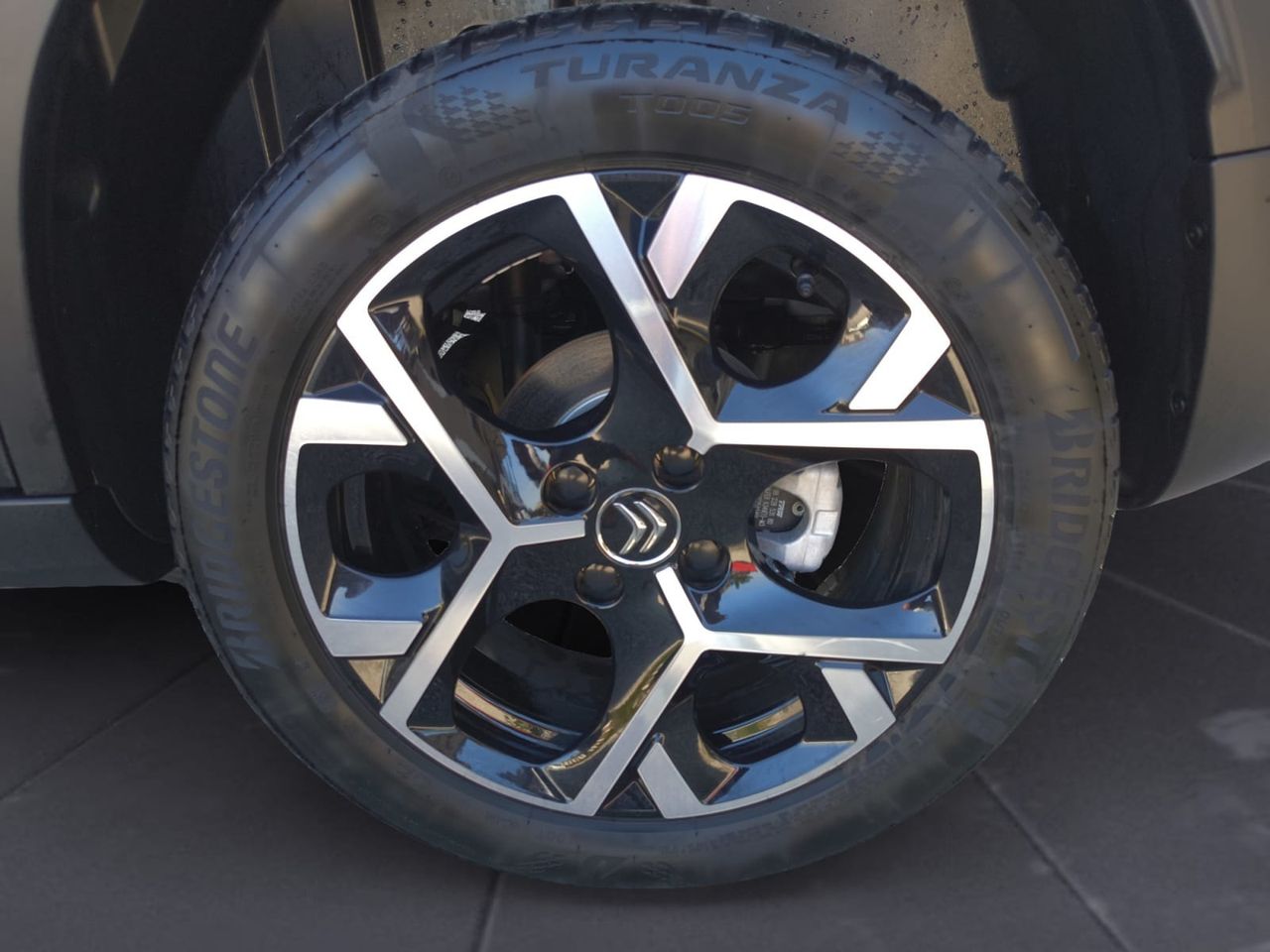 Citroën C3 Aircross BLUE HDI 110 CV SHINE  - Foto 2