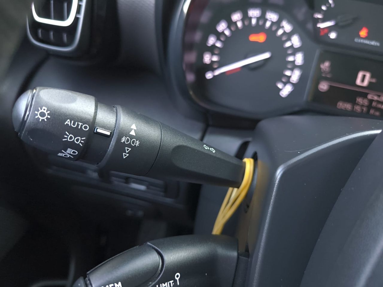 Citroën C3 Aircross BLUE HDI 110 CV C SERIES  - Foto 2