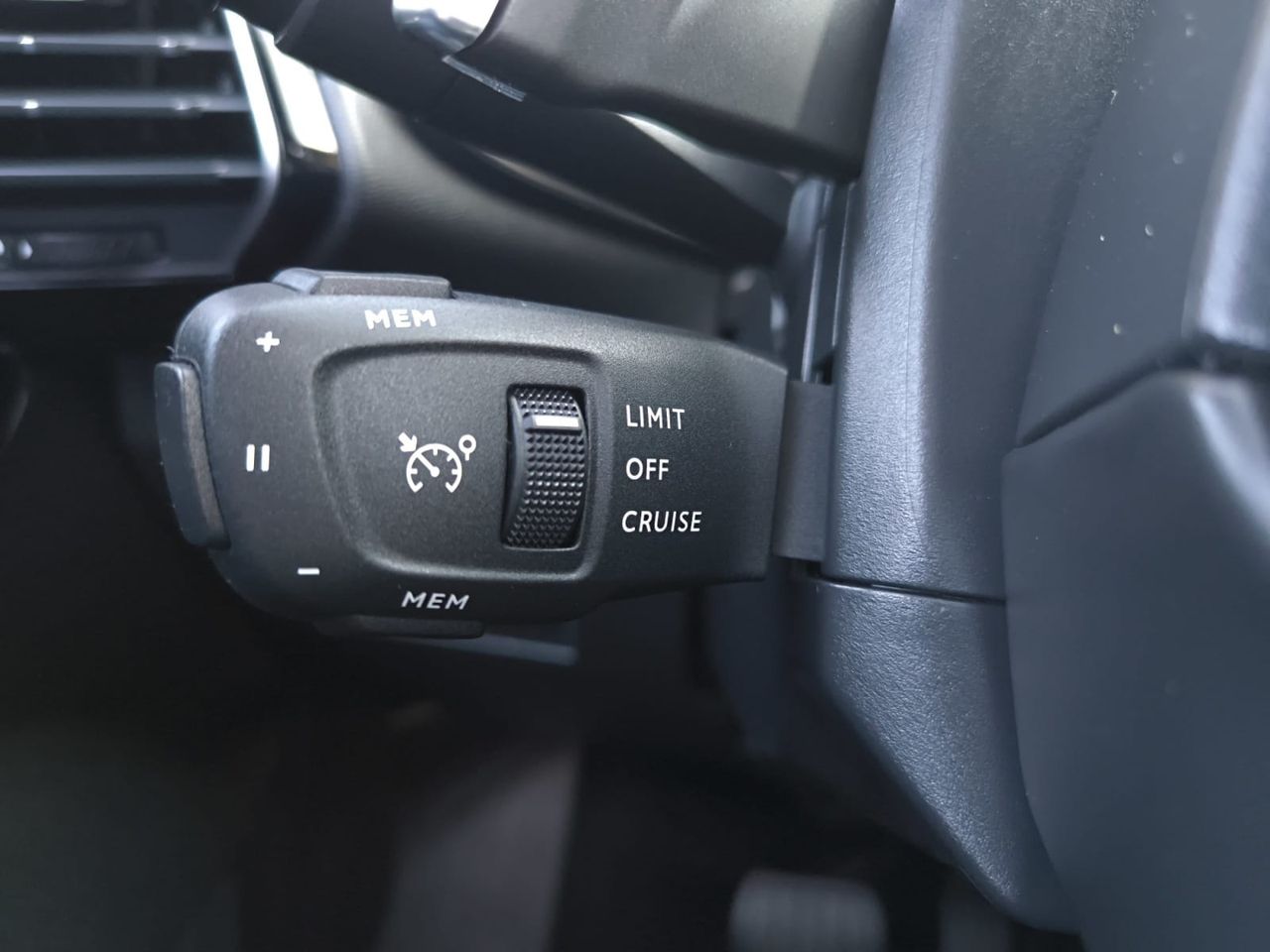 DS DS 7 E TENSE 300 4X4 GRAND CHIC  - Foto 2