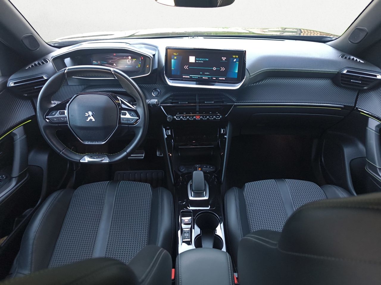 Peugeot e-2008 GT LINE ELECTRICO 136 CV  - Foto 2