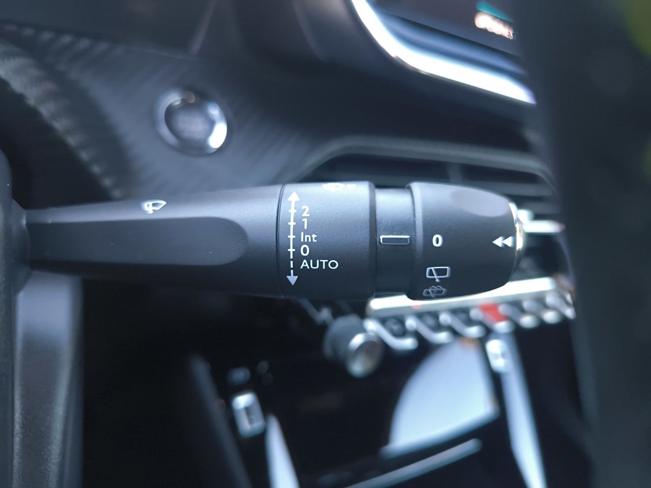 Peugeot e-2008 GT LINE ELECTRICO 136 CV  - Foto 2