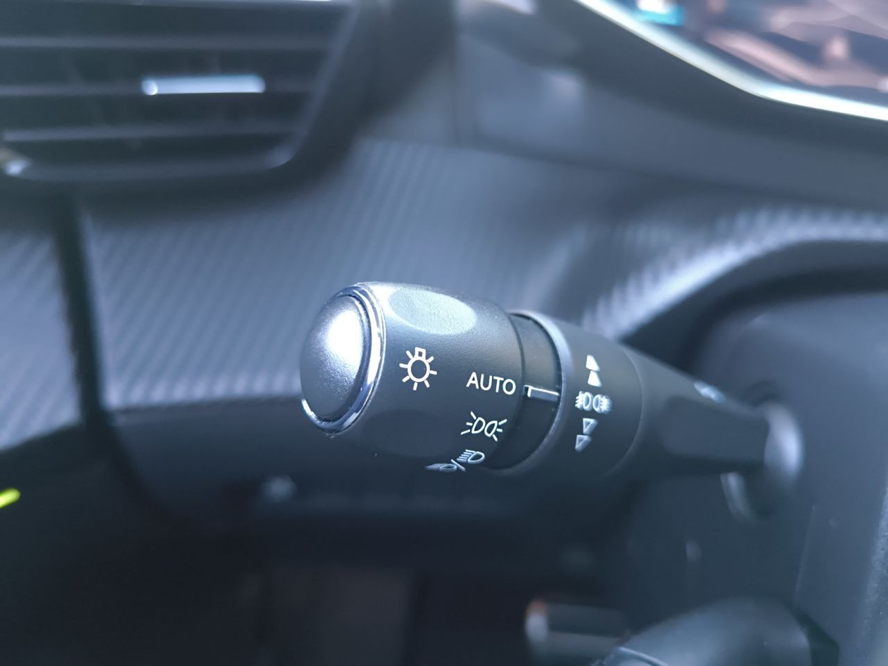 Peugeot e-2008 GT LINE ELECTRICO 136 CV  - Foto 2