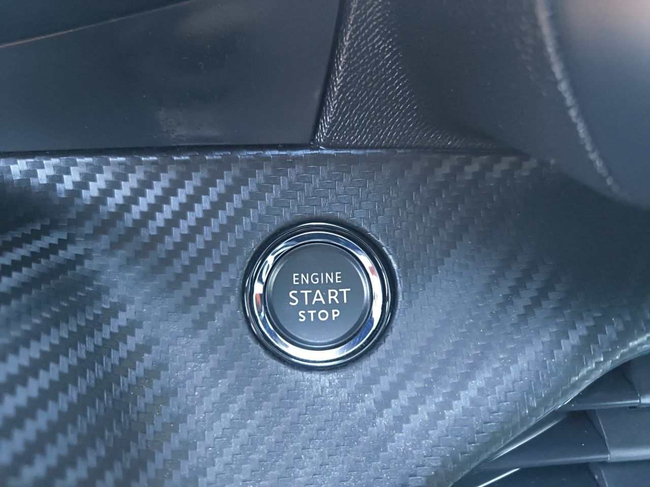 Peugeot e-2008 GT LINE ELECTRICO 136 CV  - Foto 2