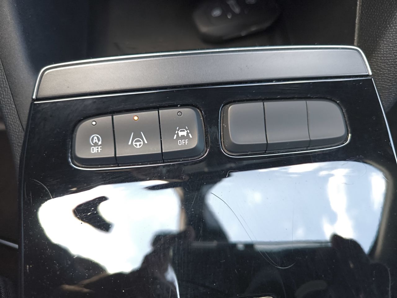 Opel Mokka ULTIMATE 1.2 T 96 KW 130 CV AUT  - Foto 2