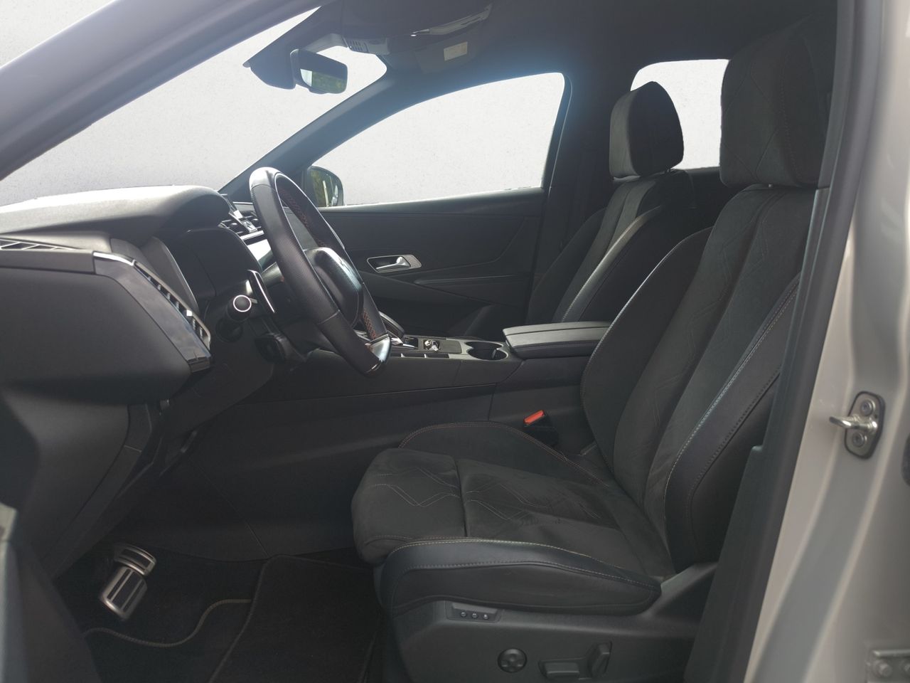 DS DS 7 CROSSBACK E TENSE 225 PERFORMANCE LINE  - Foto 2