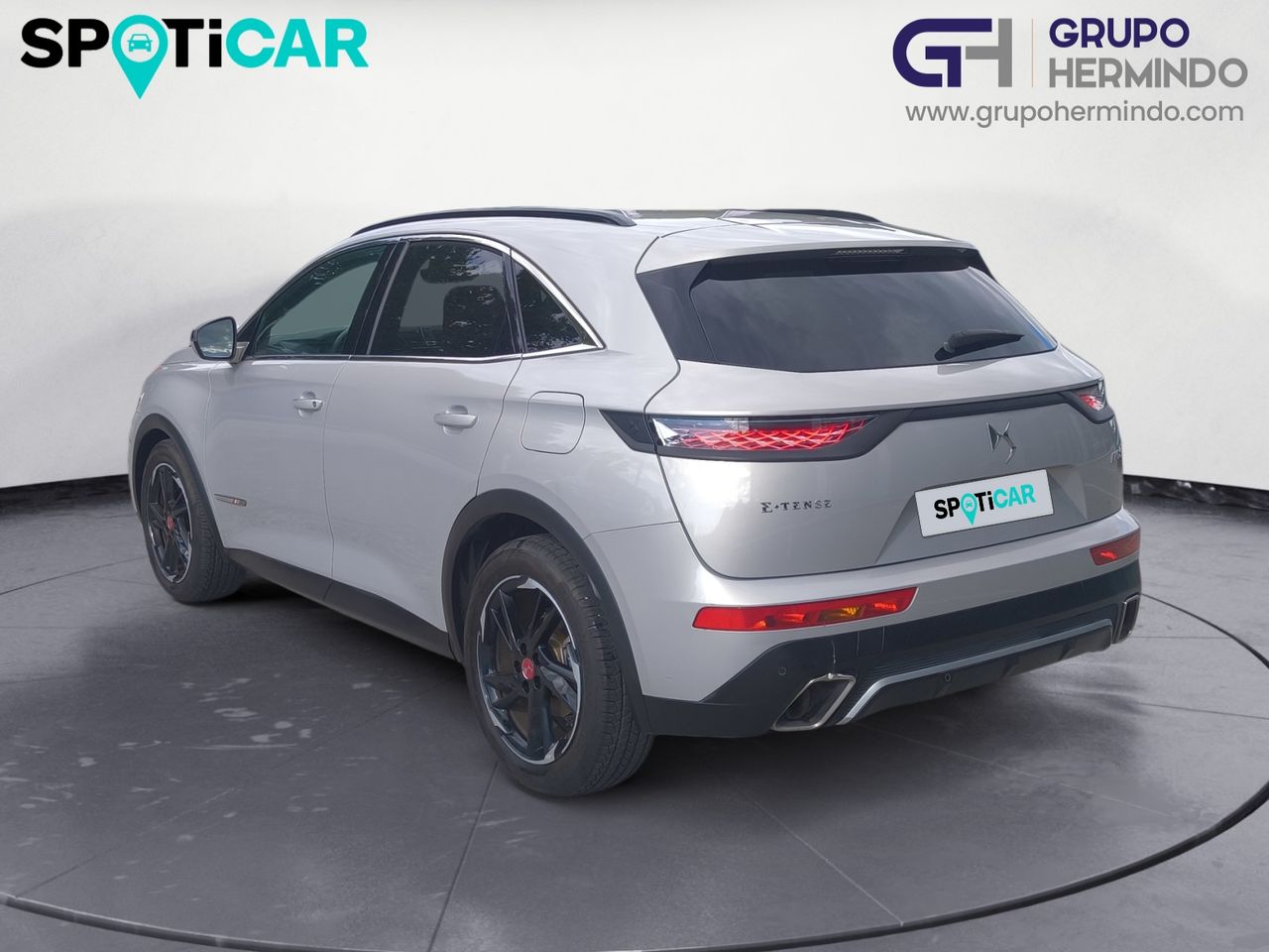 DS DS 7 CROSSBACK E TENSE 225 PERFORMANCE LINE  - Foto 2