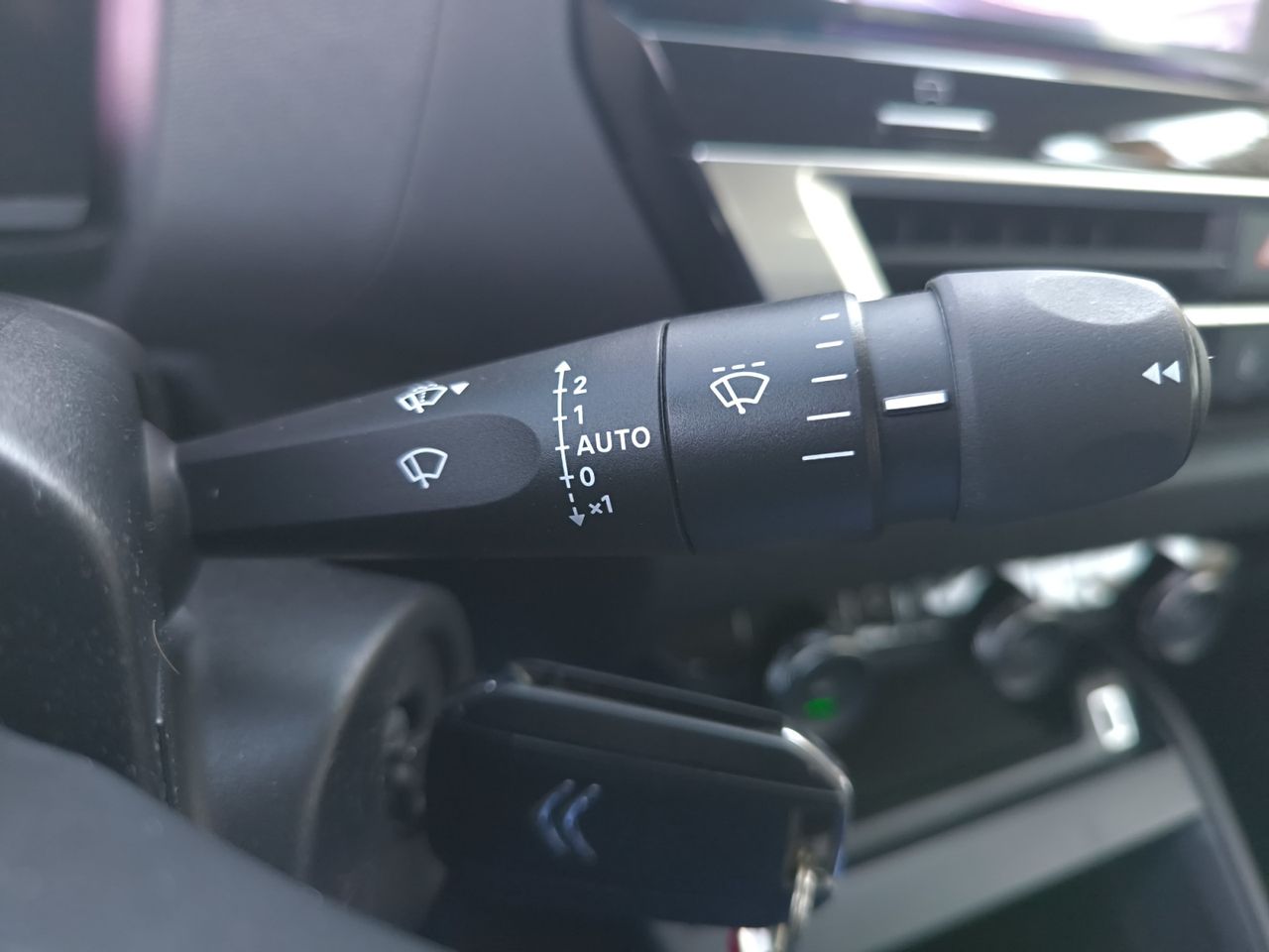 Citroën C4 PURE TECH 130 CV FEEL PACK  - Foto 2