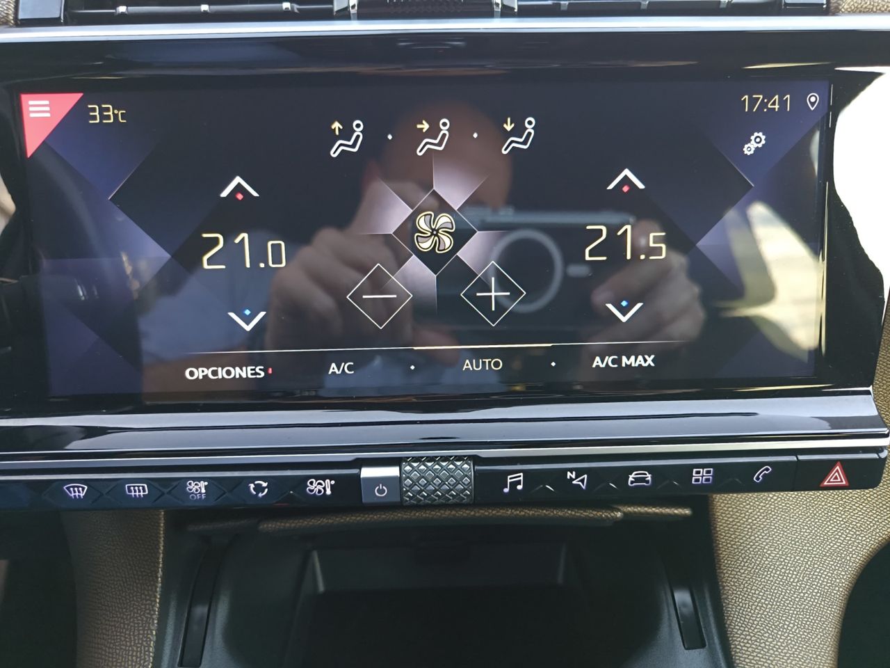 DS DS 7 CROSSBACK BLUE HDI 130 CV AUT SO CHIC  - Foto 2