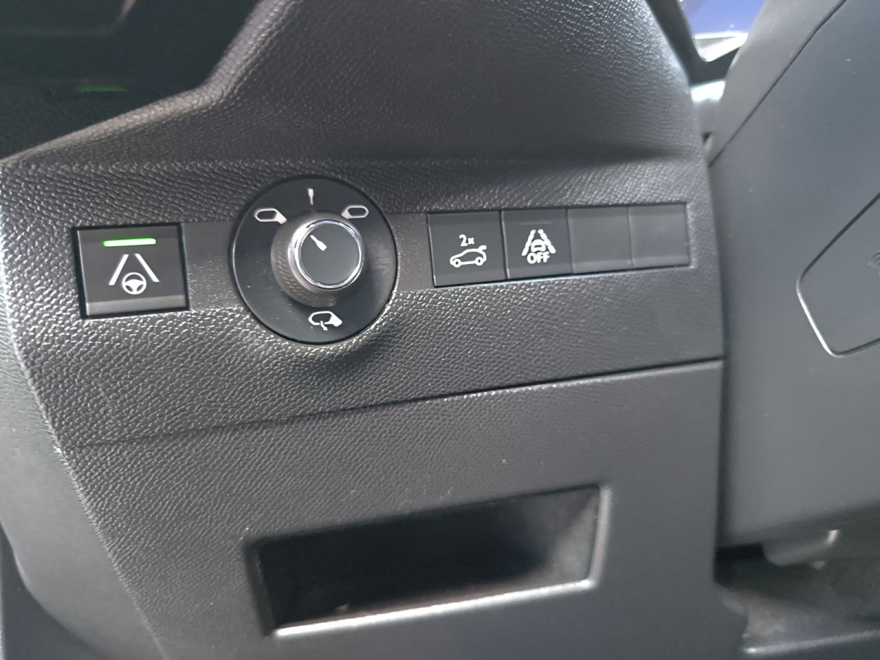 DS DS 7 CROSSBACK BLUE HDI 130 CV AUT SO CHIC  - Foto 2