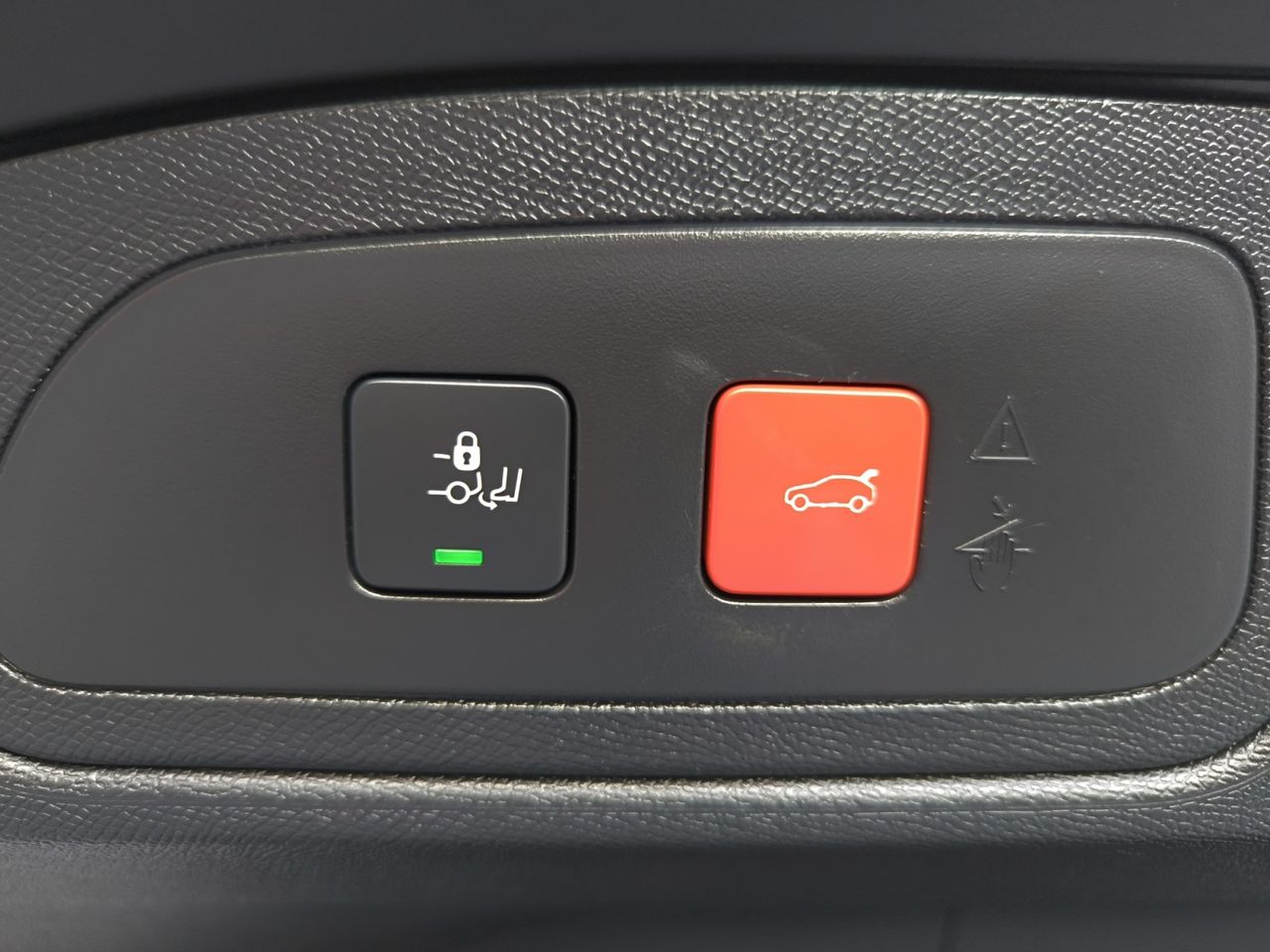 DS DS 7 CROSSBACK BLUE HDI 130 CV AUT SO CHIC  - Foto 2