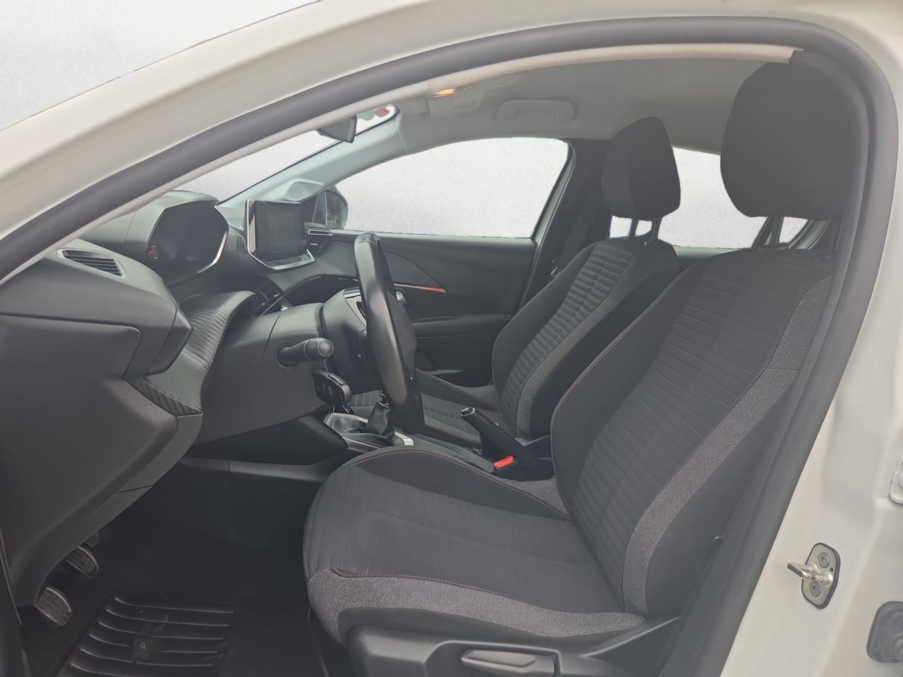 Peugeot 208 ACTIVE PACK BLUE HDI 100 CV  - Foto 2