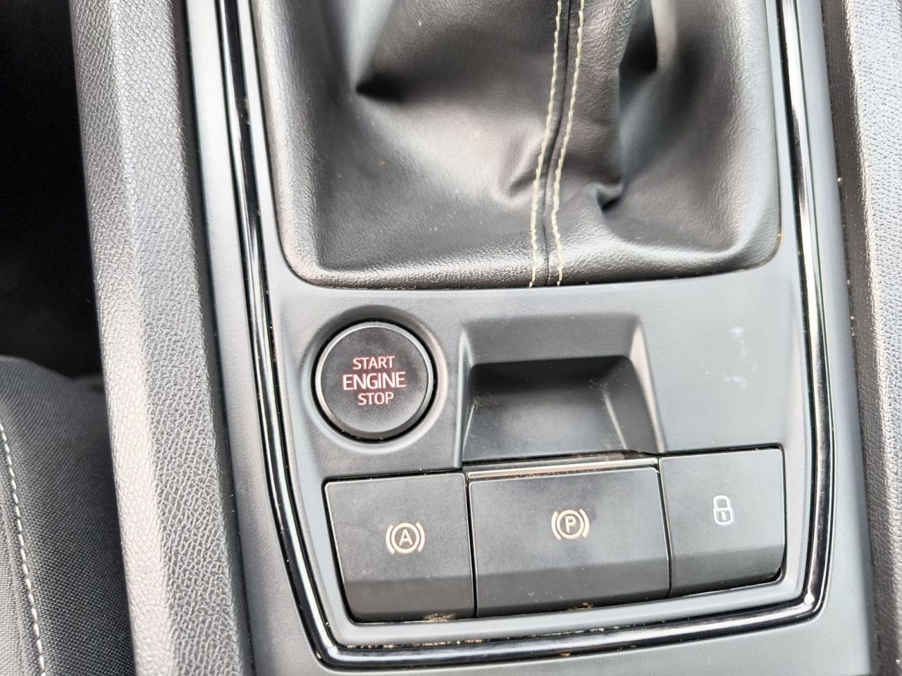 Seat Leon 2.0 TDI CR 115 CV START/STOP REFERENCE GO  - Foto 2