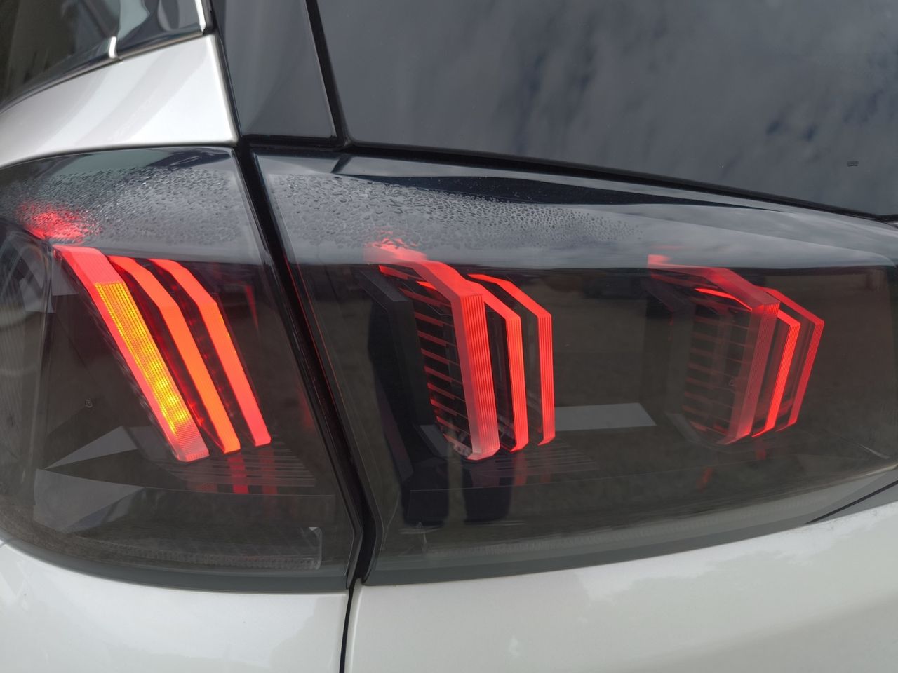 Peugeot 5008 GT BLUE HDI 130 CV EAT8  - Foto 2