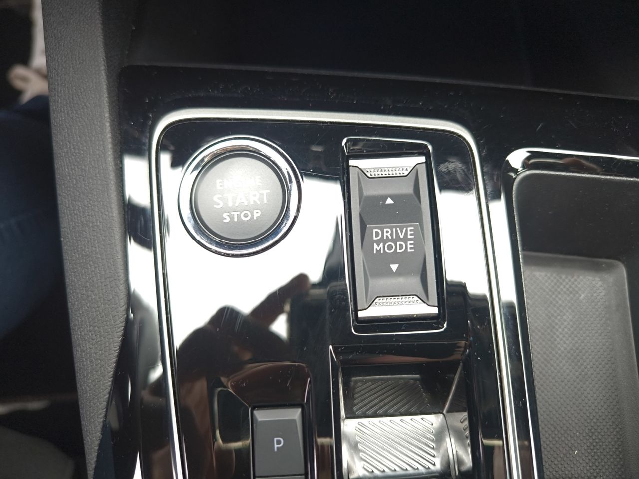 Peugeot 5008 GT BLUE HDI 130 CV EAT8  - Foto 2