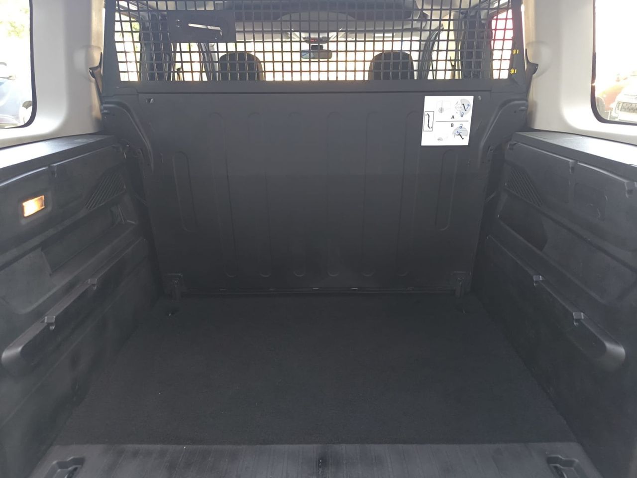 Citroën Berlingo TALLA M LIVE PACK BUSINESS BLUE HDI 100 CV  - Foto 2