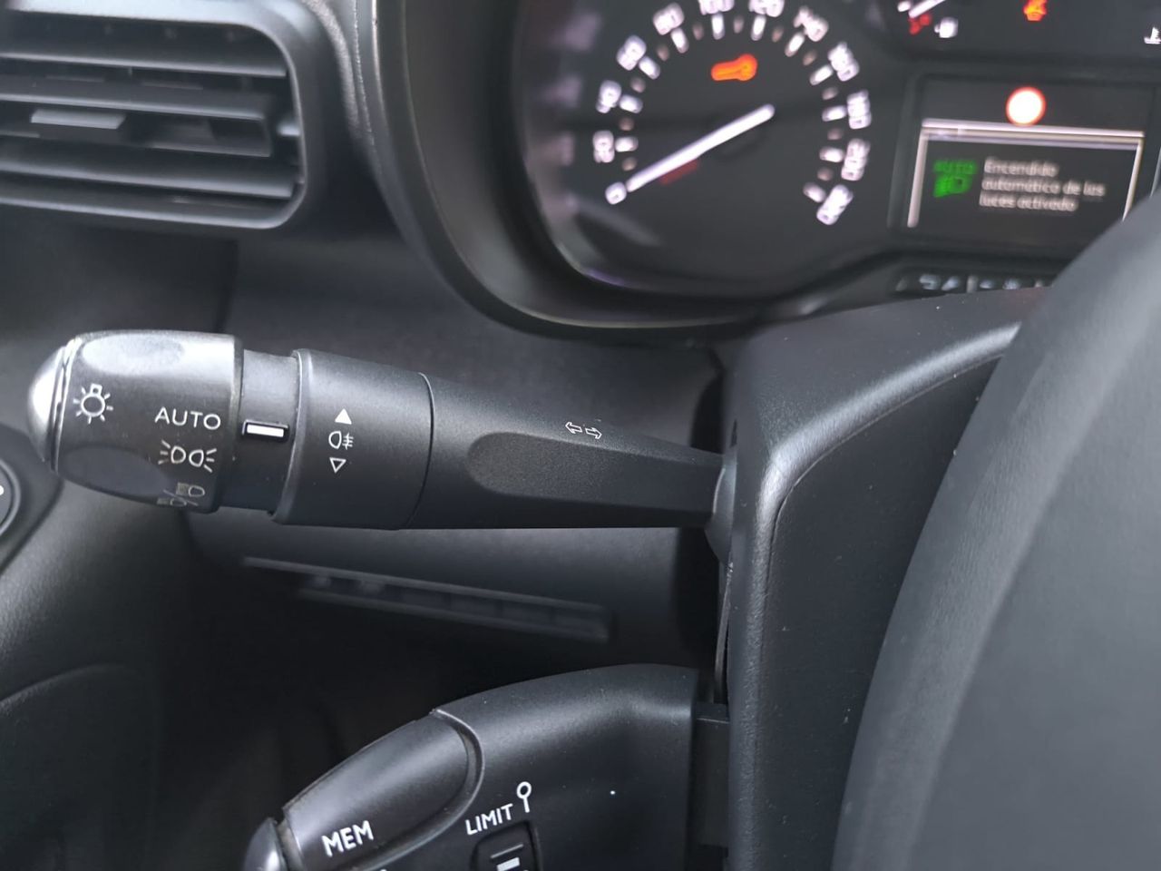 Citroën Berlingo TALLA M LIVE PACK BUSINESS BLUE HDI 100 CV  - Foto 2