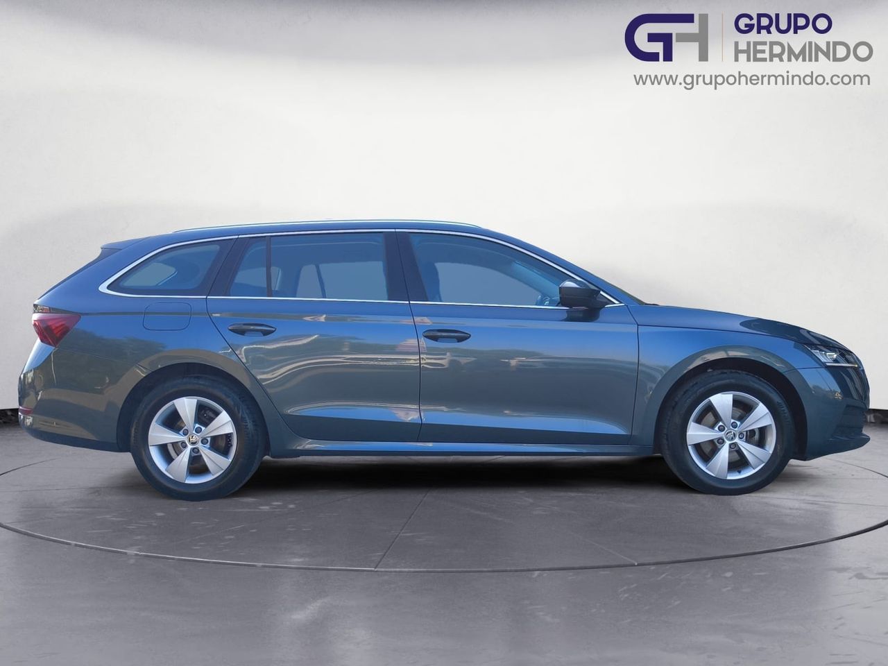 Skoda Octavia COMBI 2.0 TDI 150 CV DSG AMBITION + PACK BUSINESS  - Foto 2