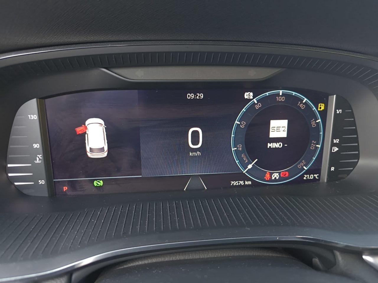 Skoda Octavia COMBI 2.0 TDI 150 CV DSG AMBITION + PACK BUSINESS  - Foto 2
