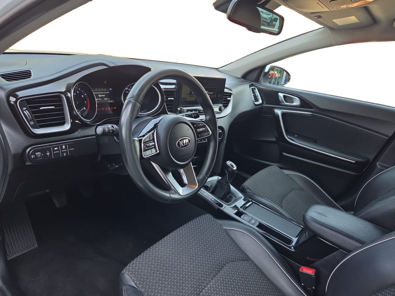 Kia XCeed 1.0 TGDI TECH 120 CV  - Foto 2