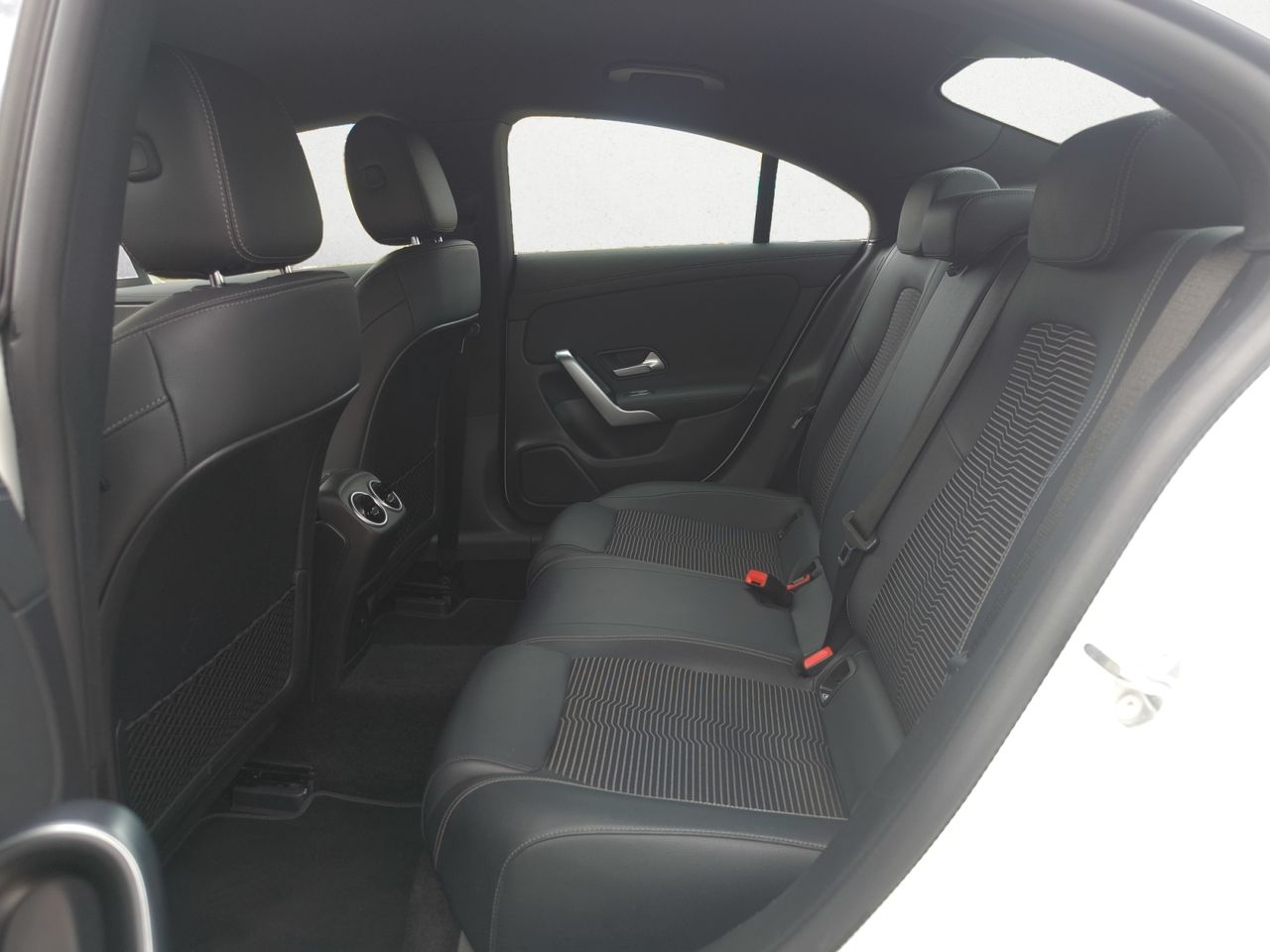 Mercedes CLA 250 e + PAQ ADVANTAGE + INT SMARTPHONE  - Foto 2