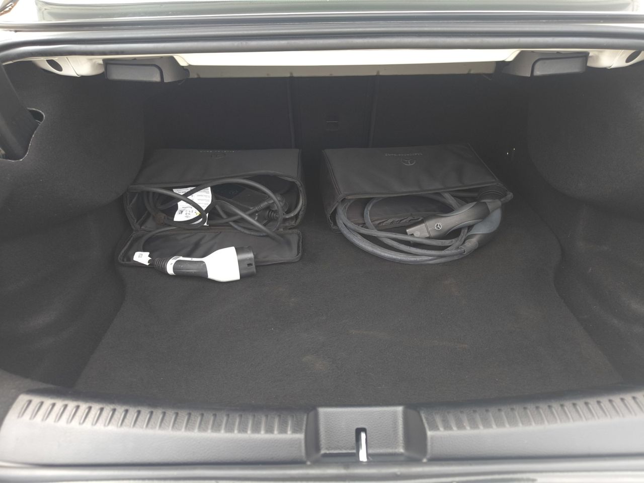 Mercedes CLA 250 e + PAQ ADVANTAGE + INT SMARTPHONE  - Foto 2