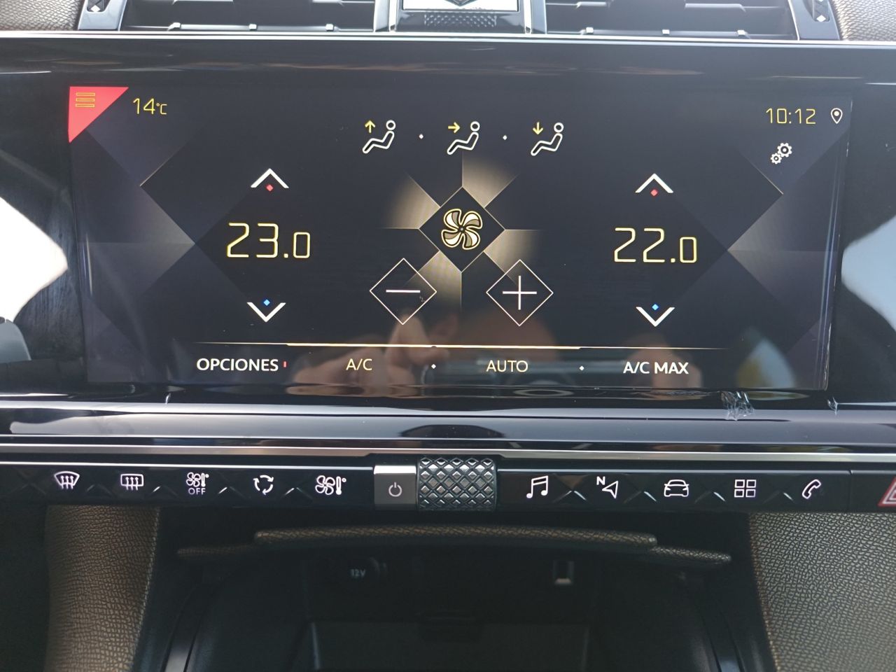 DS DS 7 CROSSBACK BLUE HDI 130 CV AUT SO CHIC  - Foto 2