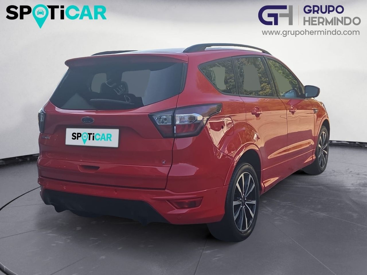 Ford Kuga 1.5 TDCI 120 CV ST LINE  - Foto 2