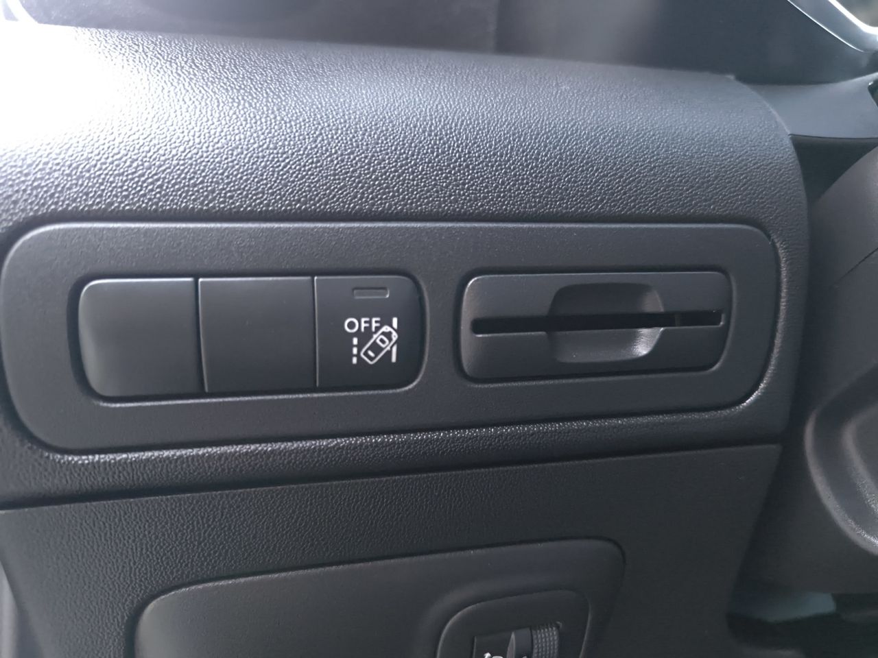 Citroën C3 Aircross BLUE HDI 110 CV SHINE PACK -TECHO PANORAMICO  - Foto 2