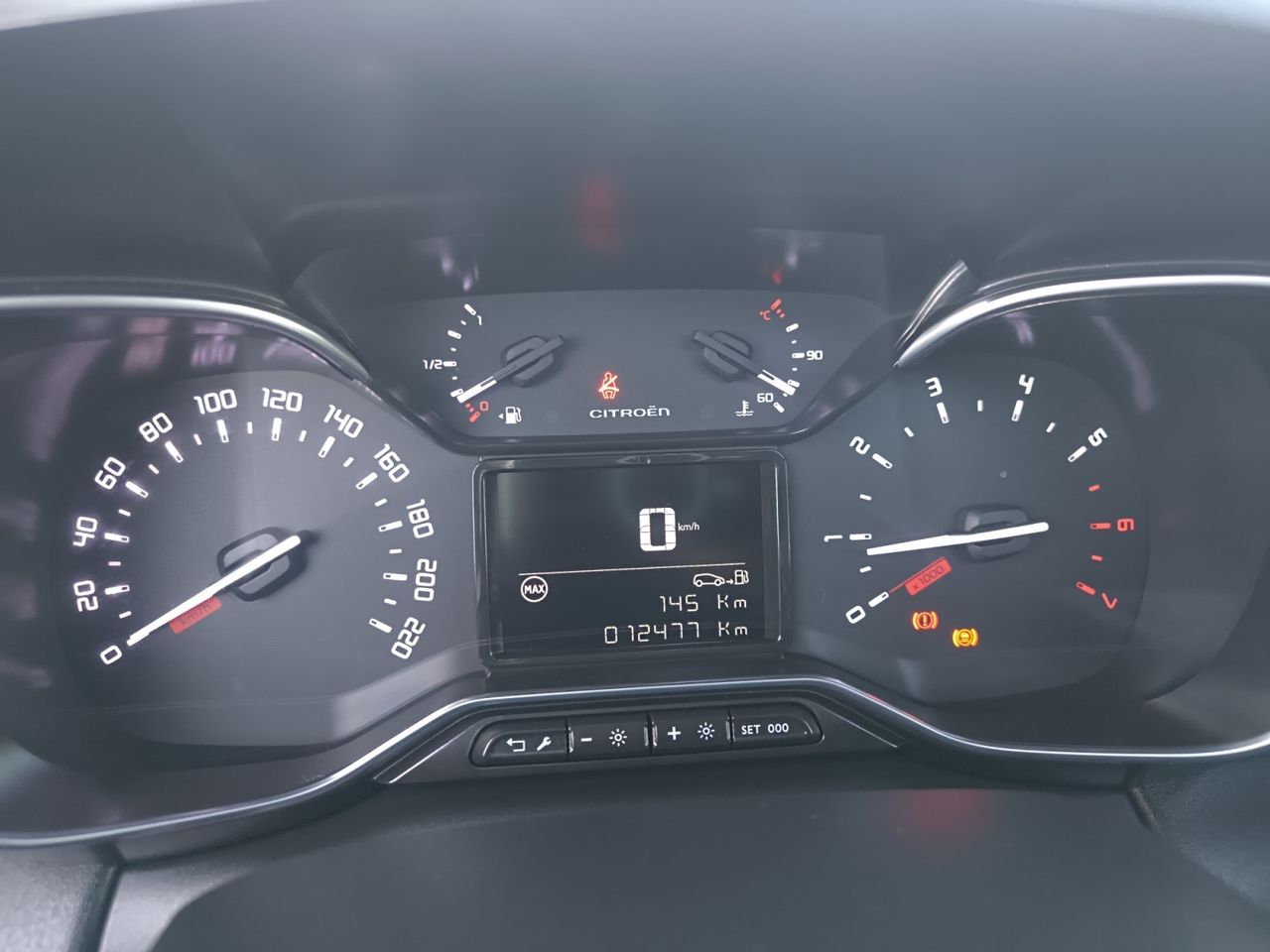 Citroën C3 Aircross BLUE HDI 110 CV SHINE PACK -TECHO PANORAMICO  - Foto 2