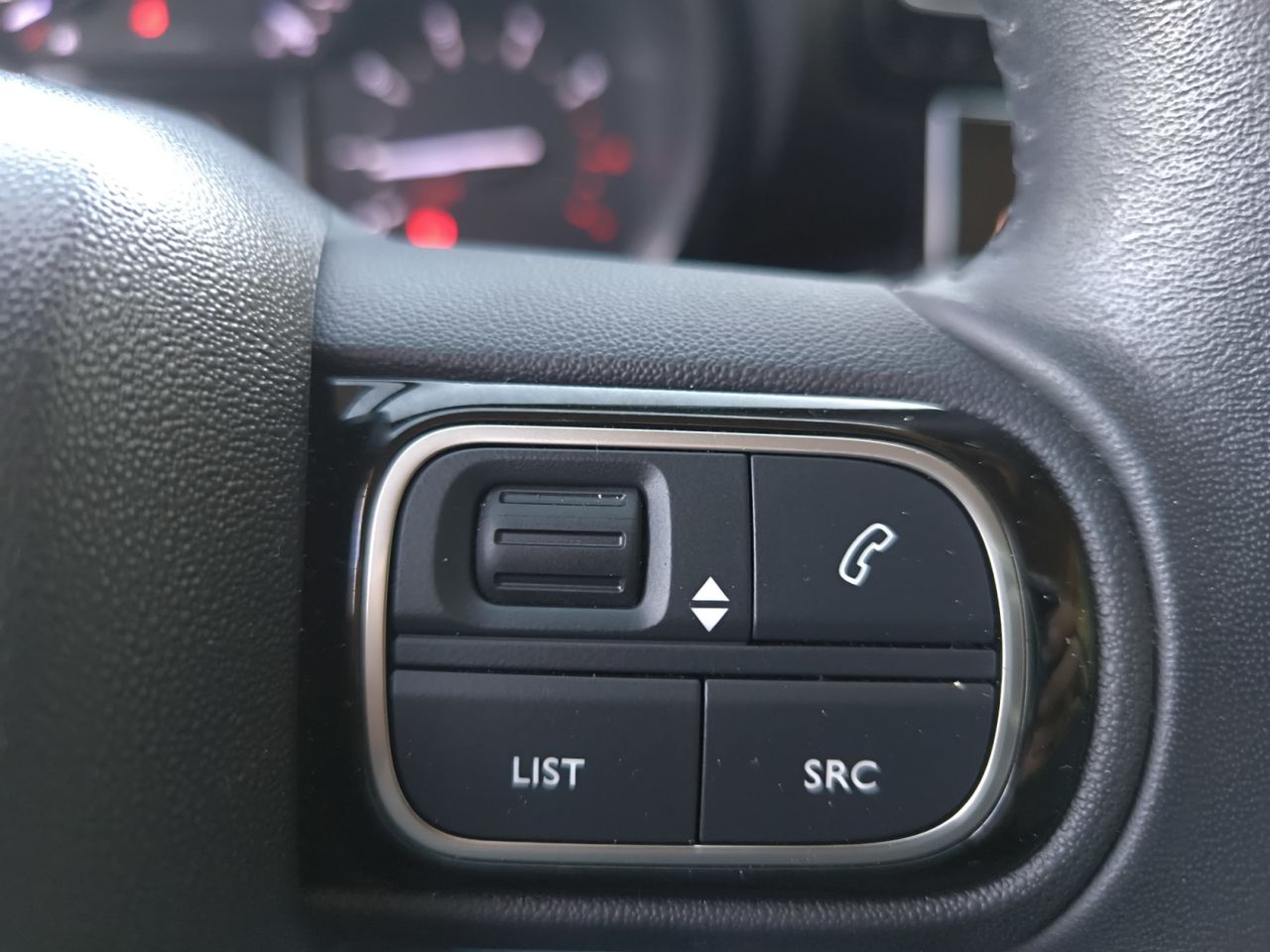 Citroën C3 Aircross BLUE HDI 110 CV C SERIES  - Foto 2