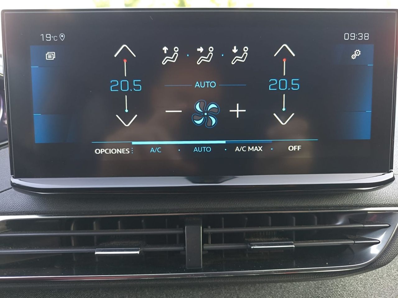 Peugeot 3008 ALLURE PACK BLUE HDI 130 CV  - Foto 2