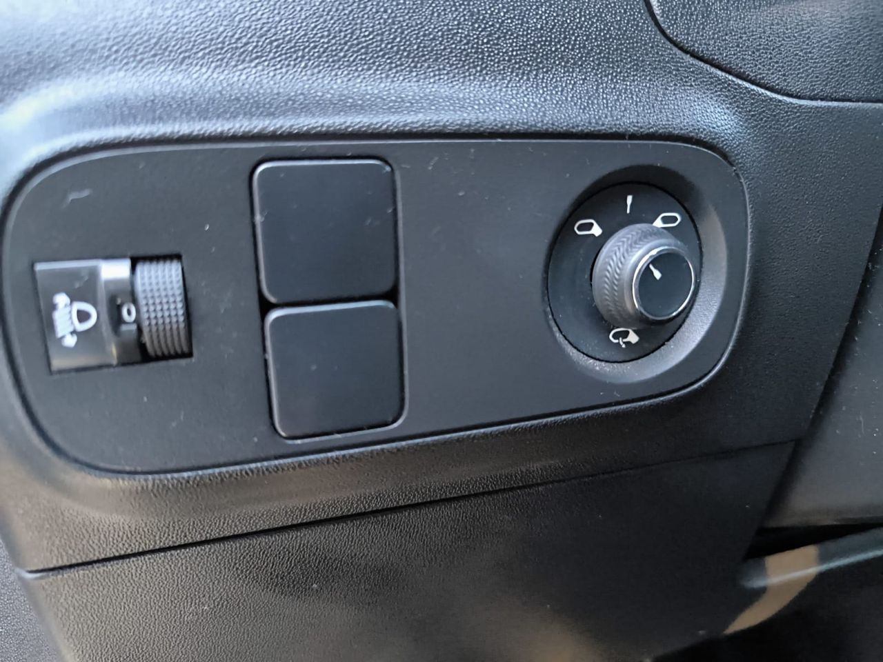 Citroën C3 BLUE HDI 100 CV FEEL  - Foto 2