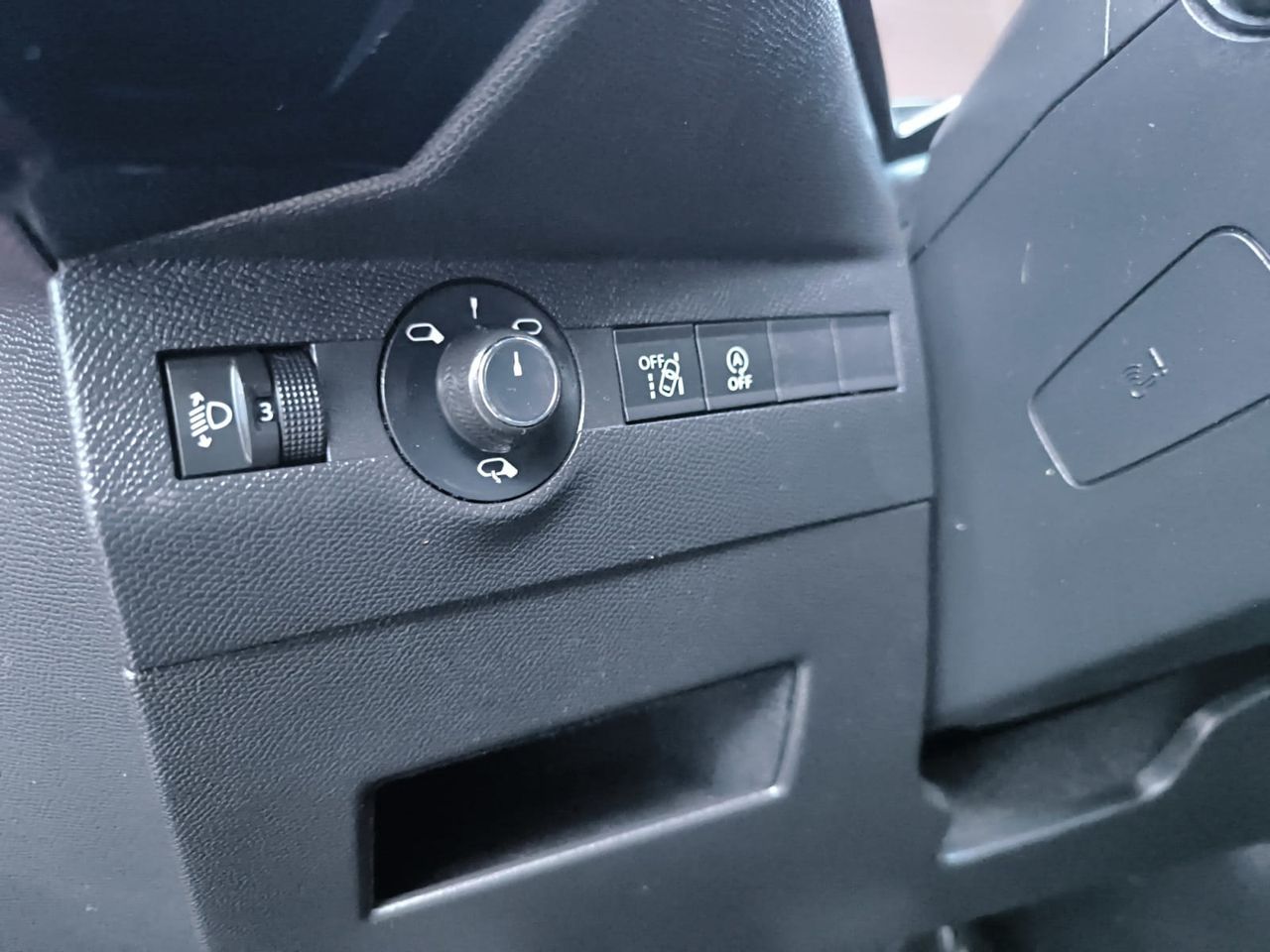 DS DS 7 BE CHIC BLUE HDI 130 CV EAT8  - Foto 2