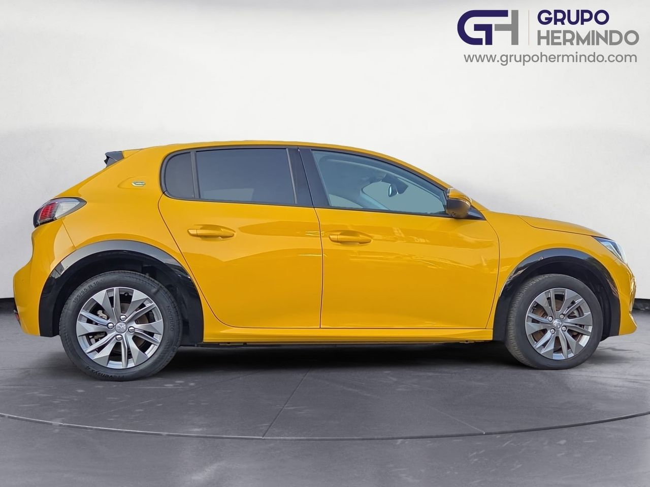 Peugeot e-208 ALLURE ELECTRICO 136 CV  - Foto 2