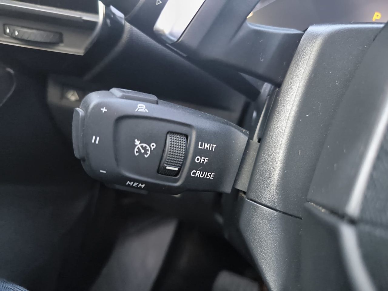 DS DS 7 SO CHIC BLUE HDI 180 CV EAT8  - Foto 2