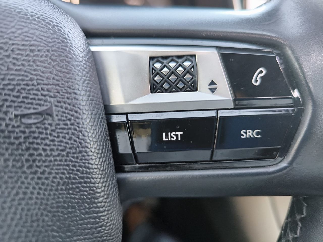 DS DS 7 SO CHIC BLUE HDI 180 CV EAT8  - Foto 2