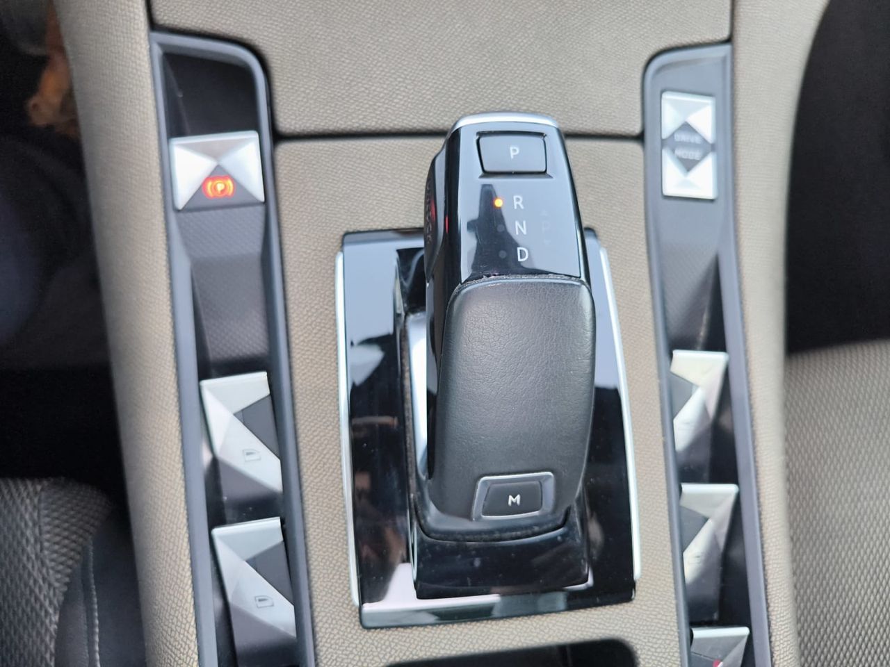 DS DS 7 SO CHIC BLUE HDI 180 CV EAT8  - Foto 2