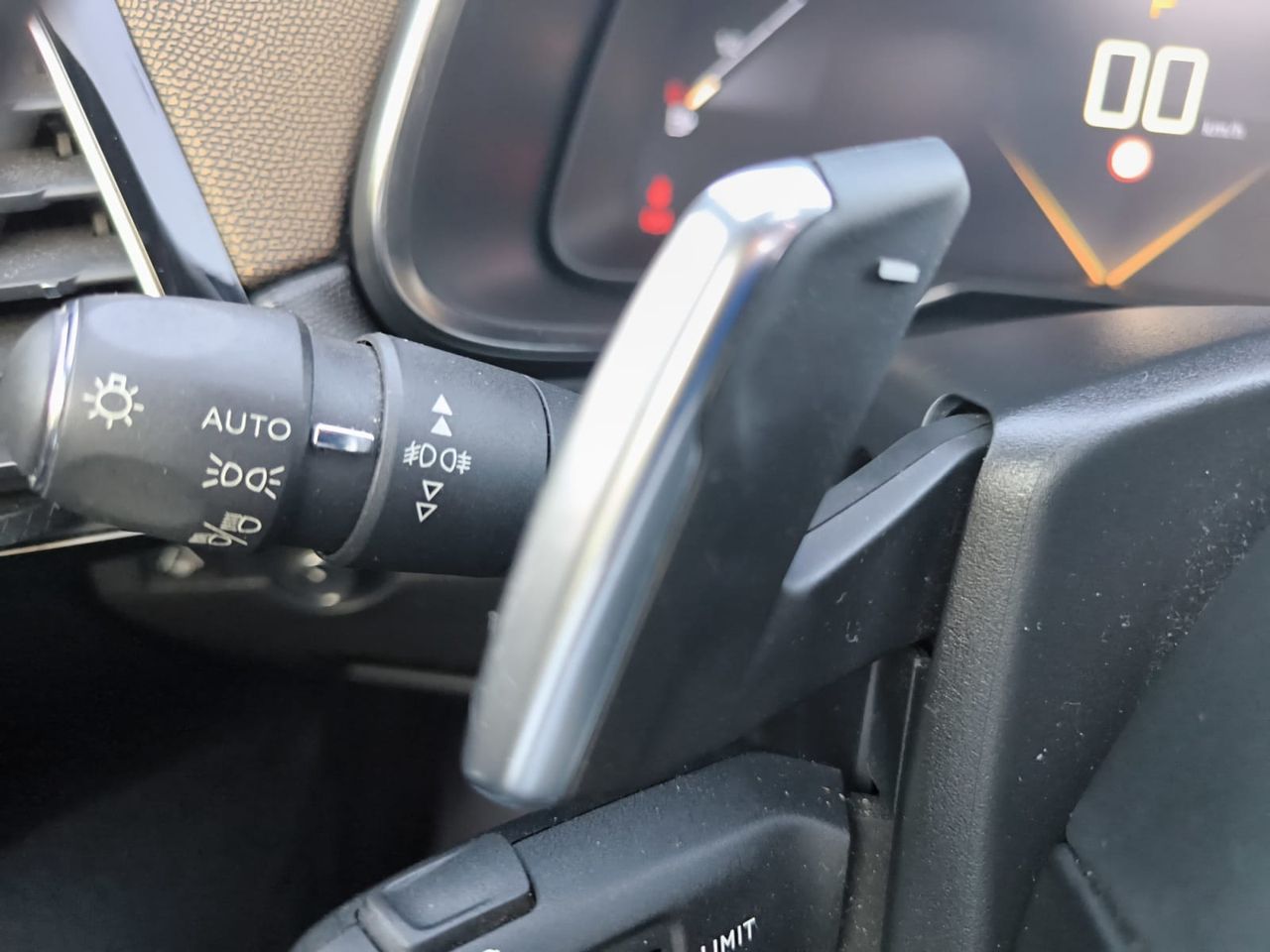 DS DS 7 SO CHIC BLUE HDI 180 CV EAT8  - Foto 2