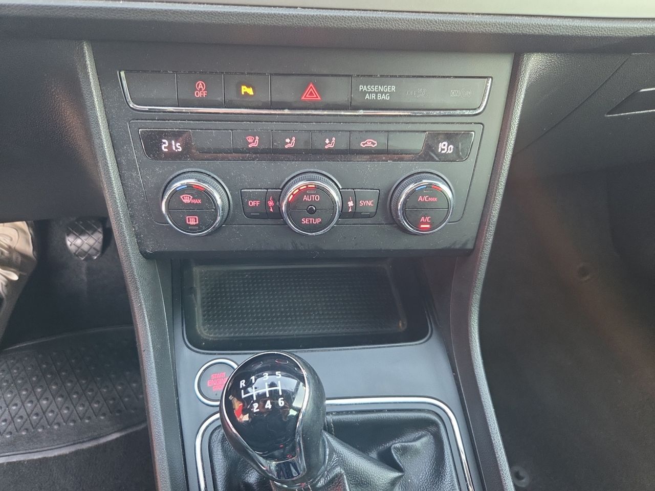 Seat Leon 1.5 TSI SPORTOURER ST   - Foto 2