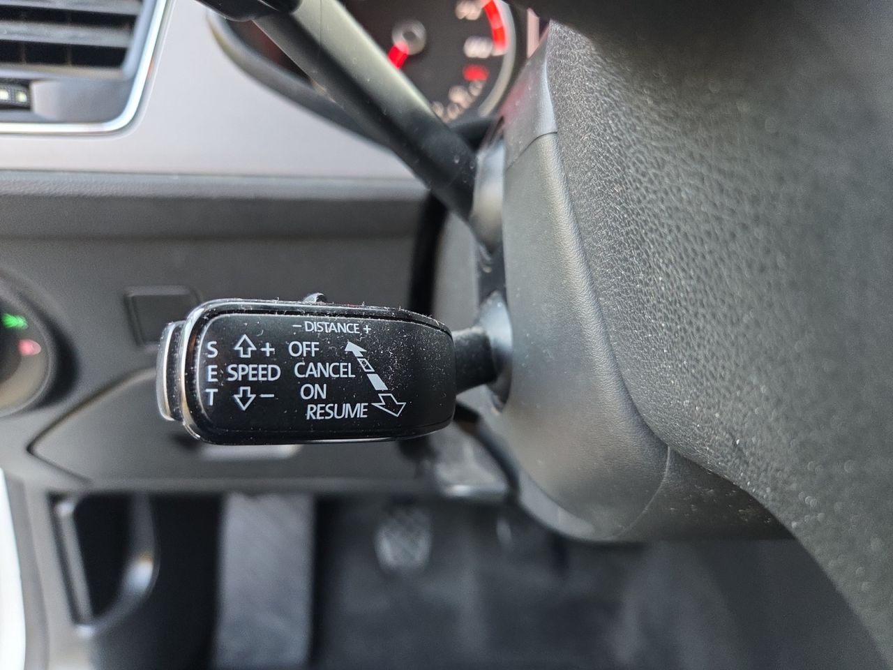 Seat Leon 1.5 TSI SPORTOURER ST   - Foto 2