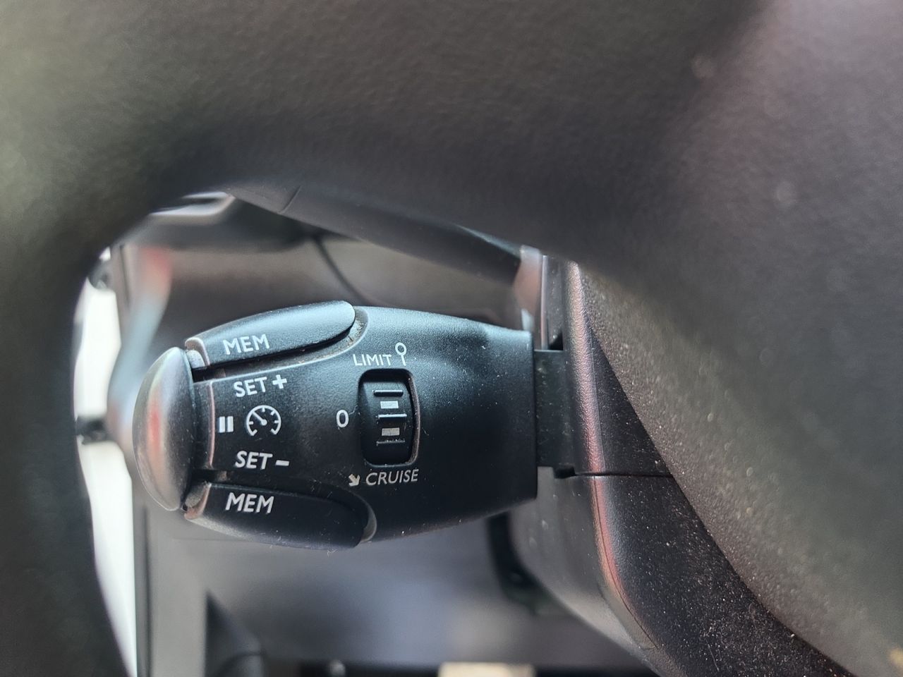 Peugeot Rifter ALLURE BUSINESS STANDARD BLUE HDI 100 CV  - Foto 2